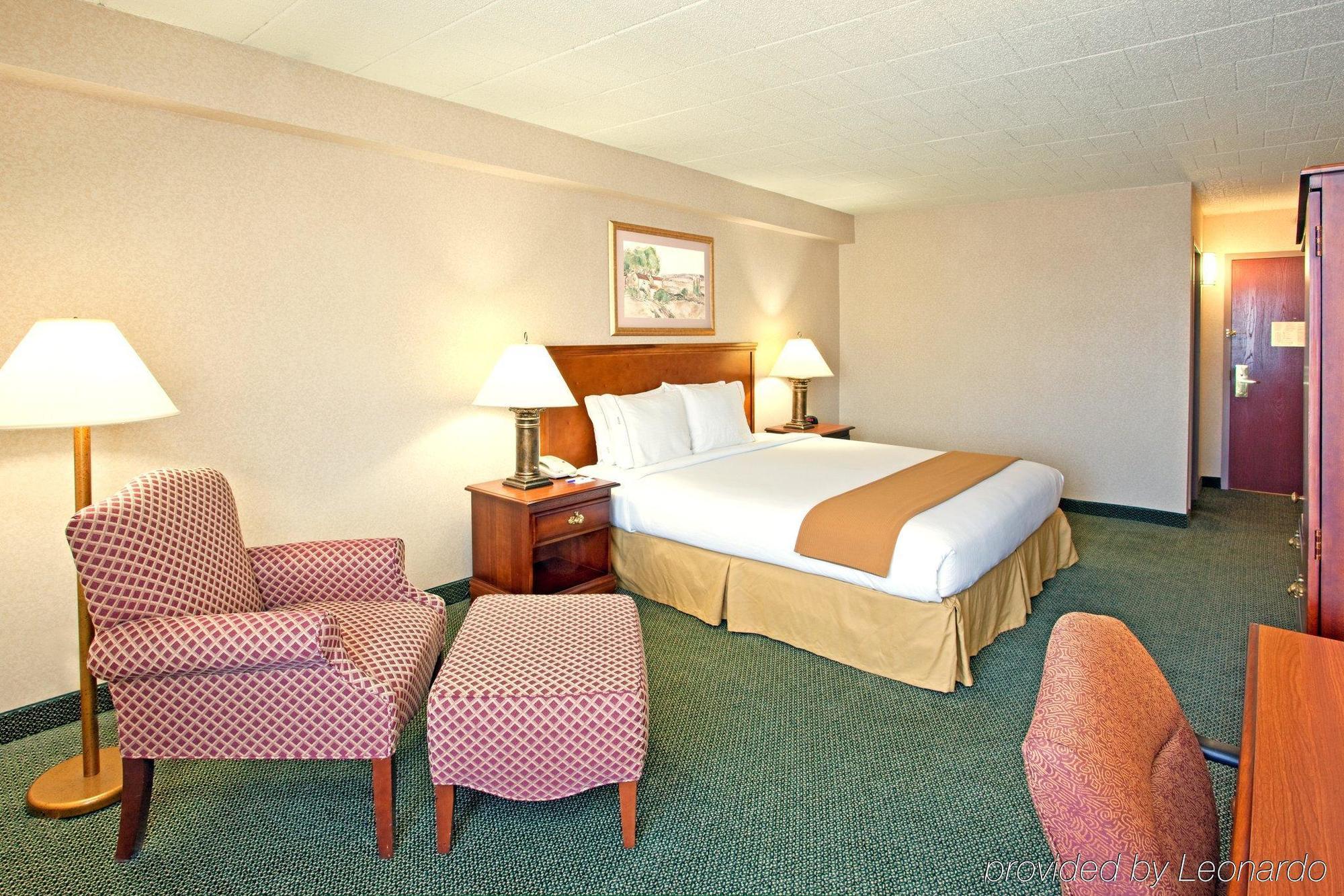 Holiday Inn Express And Suites Pittsburgh West Mifflin By Ihg Rom bilde
