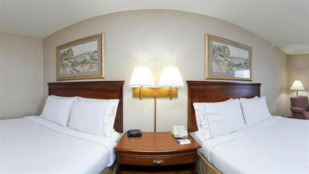 Holiday Inn Express And Suites Pittsburgh West Mifflin By Ihg Eksteriør bilde